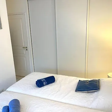 Laiguillon Yourhosthelper Arcachon