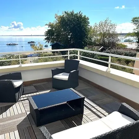 Laiguillon Yourhosthelper * Arcachon